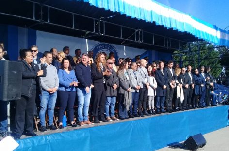 Más de 20 mil vecinos disfrutaron de los festejos por el Día de la Bandera y el 126° aniversario de Garín