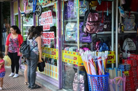 La Municipalidad de Escobar aumenta el monto del bono escolar entre sus empleados y lanza otra vez la campaña La Vuelta al Cole