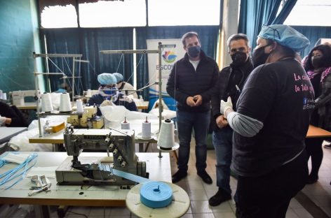 Sujarchuk y Larroque recorrieron un merendero y un taller textil de Matheu