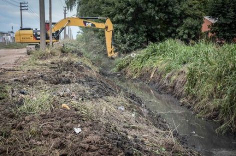 El municipio prosigue con los trabajos hidráulicos en distintos puntos del distrito