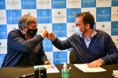 Se firmó un convenio con el ENACOM para garantizar el acceso a internet en los barrios populares del distrito