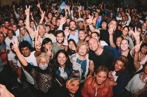 El FRENTE DE TODOS mejoró el porcentaje de votos de las PASO y estiró la ventaja a diez puntos sobre JUNTOS