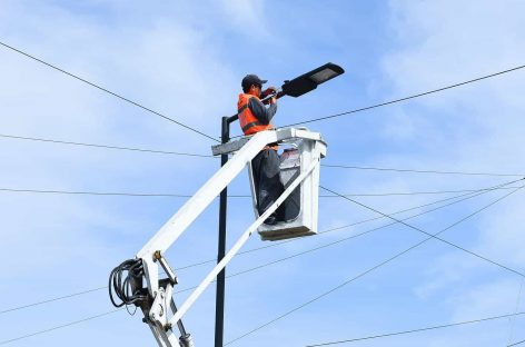 Alumbrado público: reparan 369 luminarias e instalan 80 puntos de luz nuevos