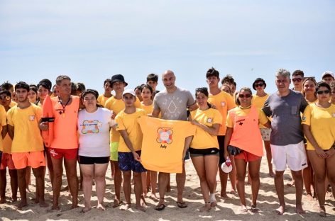 Mi Primer Viaje al Mar: Beto Ramil compartió en Villa Gesell una emotiva jornada con 400 chicos y chicas del distrito