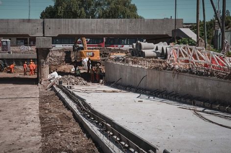 Siguen adelante los trabajos de pavimentación y mejoramiento de la infraestructura urbana en el partido de Escobar