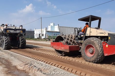 Se intensifican los trabajos de pavimentación en distintos puntos de Belén de Escobar, Garín y Loma Verde