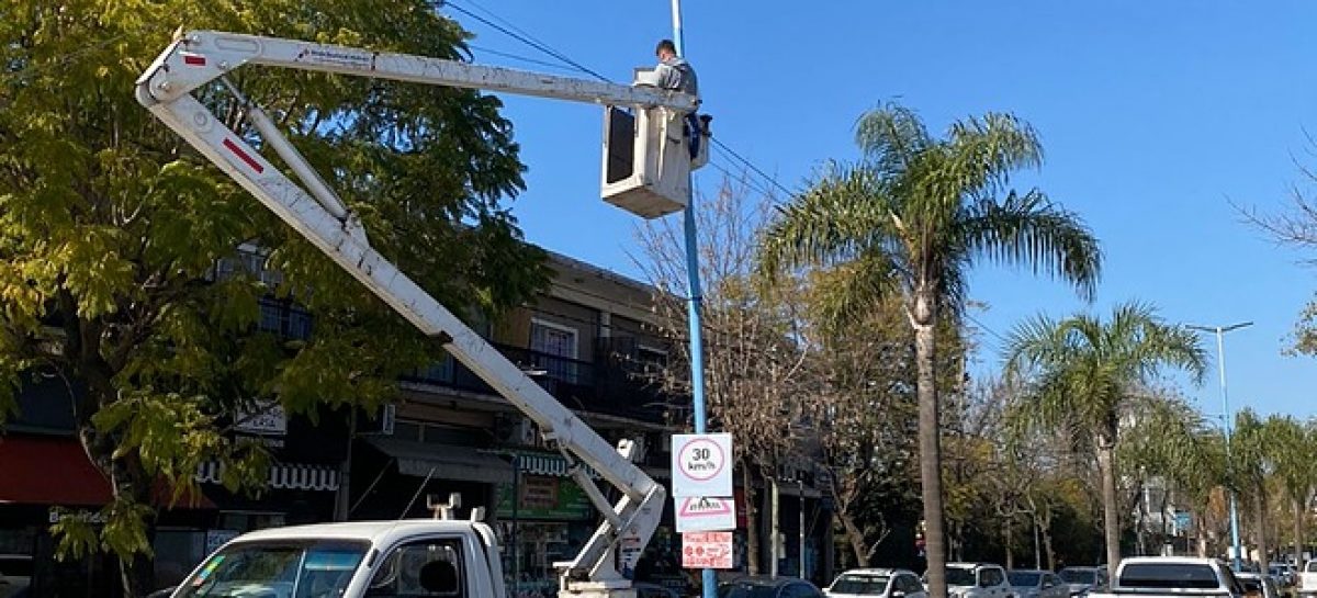 Continúa en Escobar la instalación y renovación de cámaras de seguridad de última tecnología