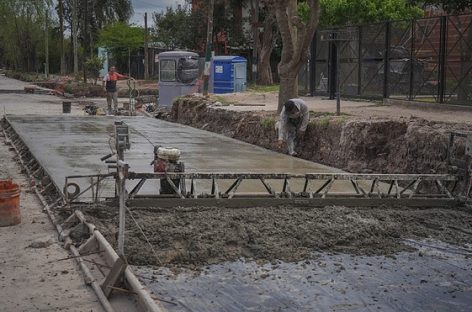 Avanza la obra de pavimentación e hidráulica de la calle Beliera y avenida Independencia