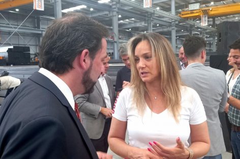 Agua corriente y cloacas en Matheu: Malena Galmarini admitió que el municipio “la está apurando” para que se hagan las obras