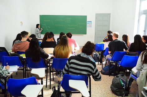 Infraestructura educativa: se construirán dos escuelas secundarias y un jardín de infantes