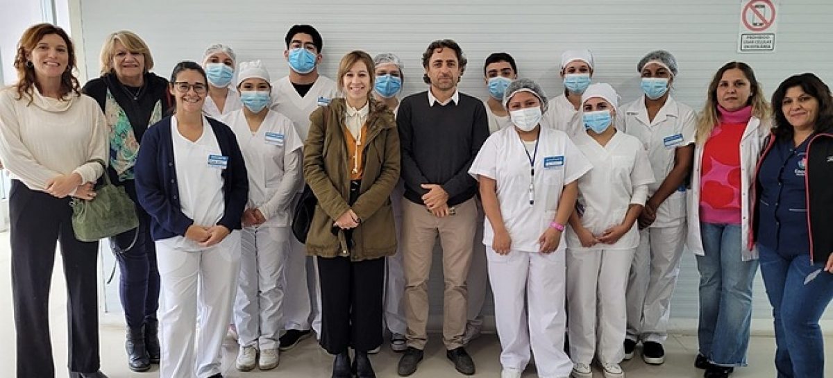 Estudiantes de Enfermería del PES de Escobar y el Instituto Julieta Lanteri realizan prácticas académicas en centros de salud del distrito