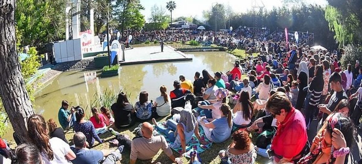 Fiesta Nacional de la Flor: abre la convocatoria para artistas locales que quieran participar de la 61° edición