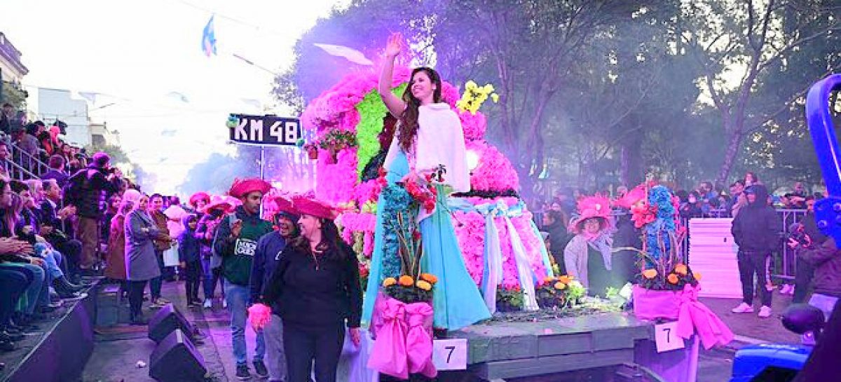 Cuenta regresiva para el gran desfile de carrozas de la Fiesta Nacional de la Flor