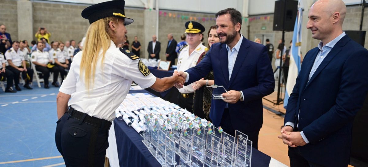 Emotivo acto por la celebración del Día de la Policía bonaerense